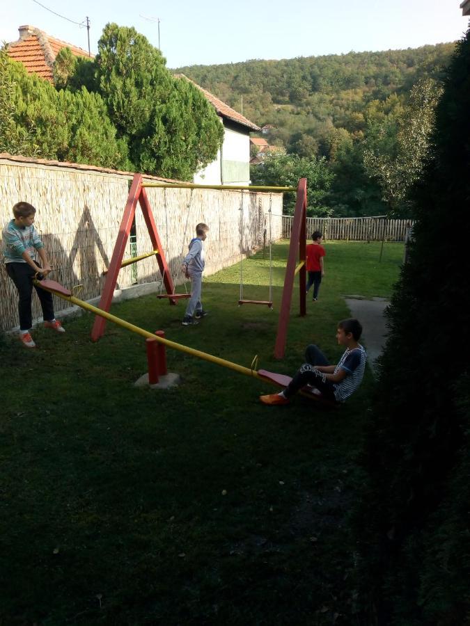Konak Garavi Sokak Kursumlija Exterior foto
